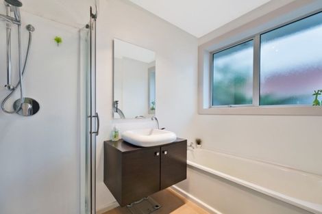 Photo of property in 4 Wimborne Crescent, Aranui, Christchurch, 8061