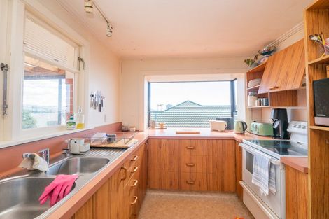 Photo of property in 138 Easther Crescent, Kew, Dunedin, 9012