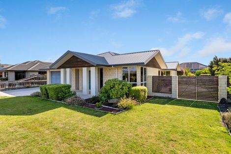 Photo of property in 2 De Castro Drive, Blenheim, 7201
