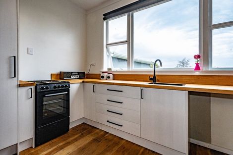 Photo of property in 15 Carter Terrace, Ohakune, 4625