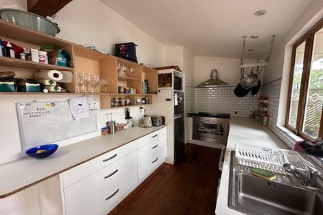 Photo of property in 43 Wilson Street, Newtown, Wellington, 6021