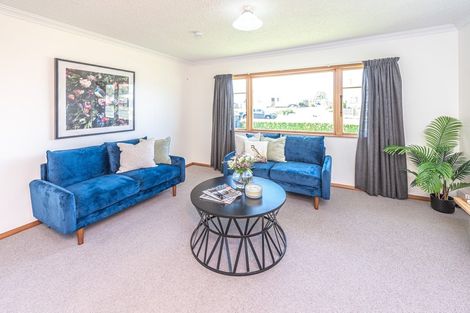 Photo of property in 5 Hurworth Place, College Estate, Whanganui, 4500