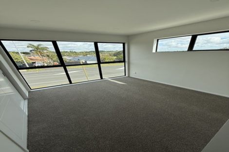 Photo of property in 4/800 Chapel Road, Northpark, Auckland, 2016