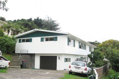 Photo of property in 62 Frankmoore Avenue, Johnsonville, Wellington, 6037