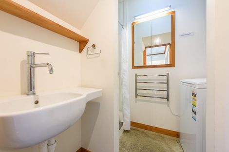 Photo of property in 8 Awarua Street, Ngaio, Wellington, 6035