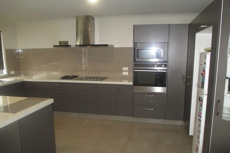 Photo of property in 39 Edgeview Crescent, Fitzroy, Hamilton, 3206