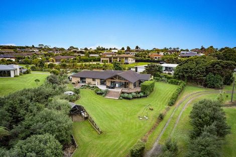 Photo of property in 68 Omana Avenue, Shelly Beach, Helensville, 0874