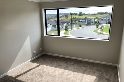 Photo of property in 63 Harvest Avenue, Orewa, 0931