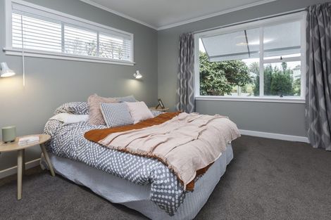 Photo of property in 257 Fifield Terrace, Opawa, Christchurch, 8023