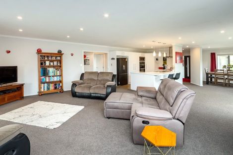 Photo of property in 41c Costley Street, Carterton, 5713