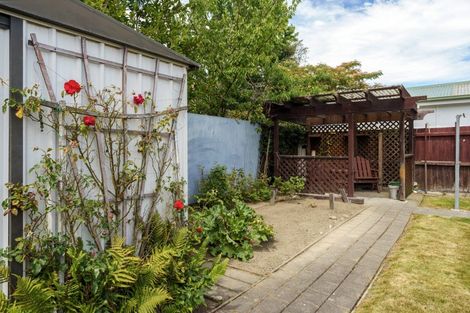 Photo of property in 8 Esperance Street, St Albans, Christchurch, 8052