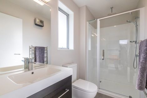 Photo of property in 6 Barclay Place, Wanaka, 9305