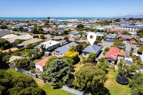 Photo of property in 132 Lonsdale Street, New Brighton, Christchurch, 8083