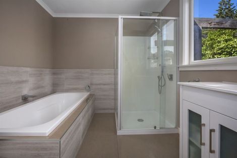 Photo of property in 9 Pukerua Beach Road, Pukerua Bay, 5026