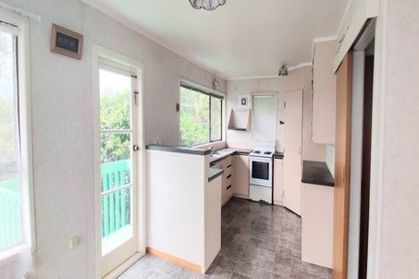 Photo of property in 41 Miltonia Avenue, Te Atatu South, Auckland, 0610