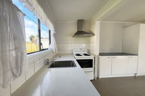 Photo of property in 47 Flat Bush Road, Clover Park, Auckland, 2023