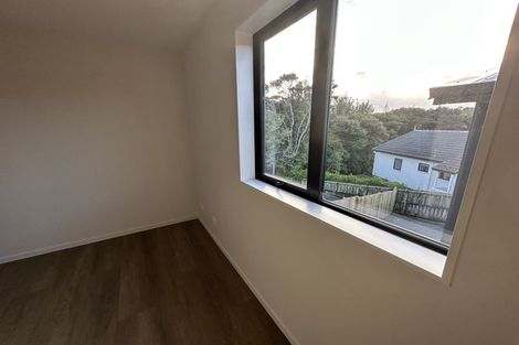 Photo of property in 40 Anne Mclean Drive, Bayview, Auckland, 0629