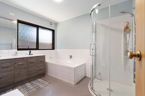 Photo of property in 29 Roskilda Crescent, Taradale, Napier, 4112