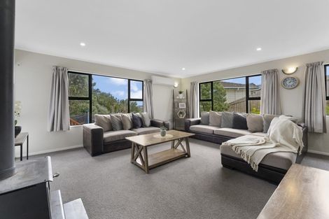 Photo of property in 36 Northumberland Street, Cannons Creek, Porirua, 5024