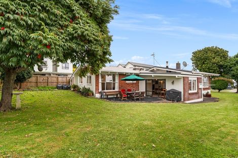 Photo of property in 180-184 Boucher Avenue, Te Puke, 3119