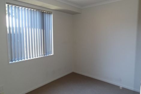 Photo of property in 19 Mataroa Place, Parklands, Christchurch, 8083