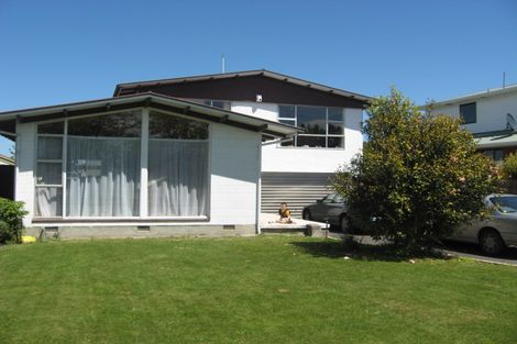 Photo of property in 27 Barnes Road, Redwood, Christchurch, 8051
