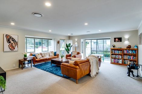 Photo of property in 219 Mcleod Street, Camberley, Hastings, 4120