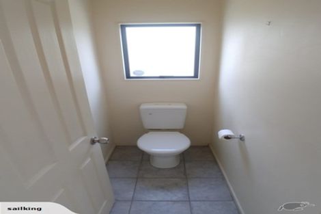 Photo of property in 9 Butia Avenue, Henderson, Auckland, 0612