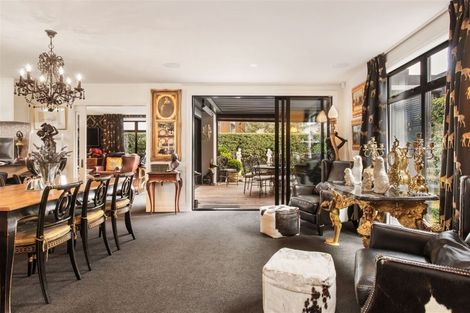 Photo of property in 2 Browns Road, St Albans, Christchurch, 8014