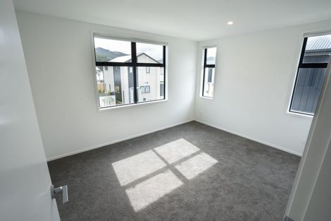 Photo of property in 11 Oliver Place, Trentham, Upper Hutt, 5018