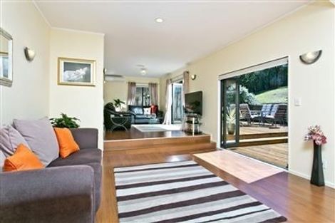 Photo of property in 20 Pukatea Avenue, Albany, Auckland, 0632