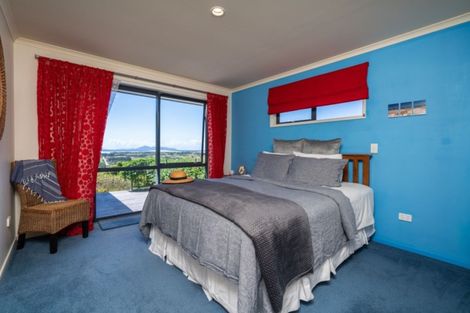 Photo of property in 2 Coastview Lane, Mangawhai, 0975
