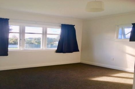 Photo of property in 19 Ashton Terrace, Castlecliff, Whanganui, 4501