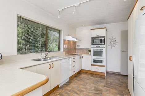 Photo of property in 47 Okura River Road, Okura, Albany, 0792