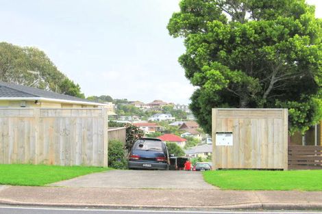 Photo of property in 2/51 Marellen Drive, Red Beach, 0932