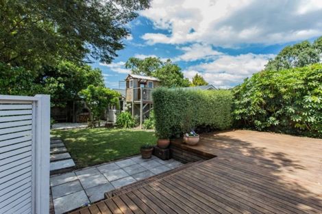 Photo of property in 112 Petrie Street, Richmond, Christchurch, 8013