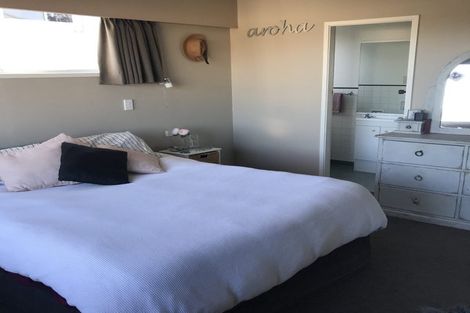 Photo of property in 4 Liston Avenue, Hilltop, Taupo, 3330