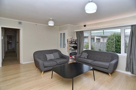 Photo of property in 190 Grimseys Road, Redwood, Christchurch, 8051
