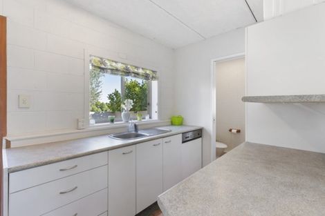 Photo of property in 17 Greenfield Drive, Western Heights, Hamilton, 3200