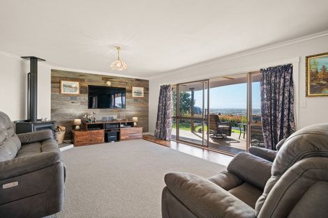 Photo of property in 12 Tobacco Hill, Welcome Bay, Tauranga, 3175