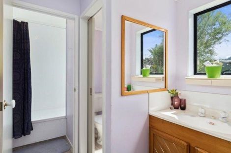 Photo of property in 37 Grove Avenue, Mount Maunganui, 3116