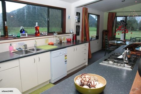 Photo of property in 70 Greens Road, Linton, Palmerston North, 4472