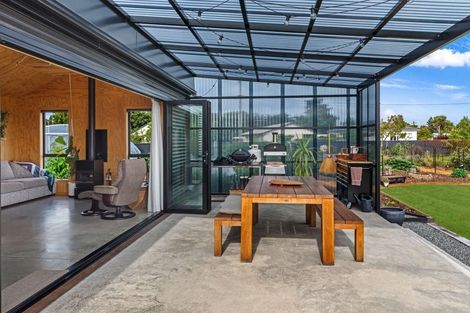 Photo of property in 25 Devon Street, Riversdale, 9776