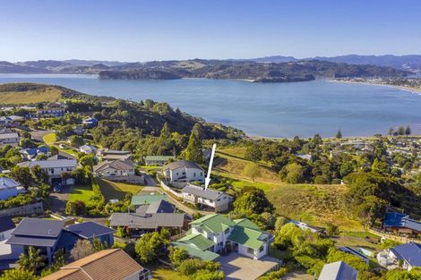 Photo of property in 9 Christa Court, Whitianga, 3510