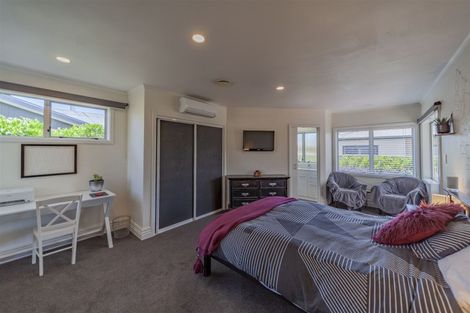 Photo of property in 106 Wharerangi Road, Greenmeadows, Napier, 4112