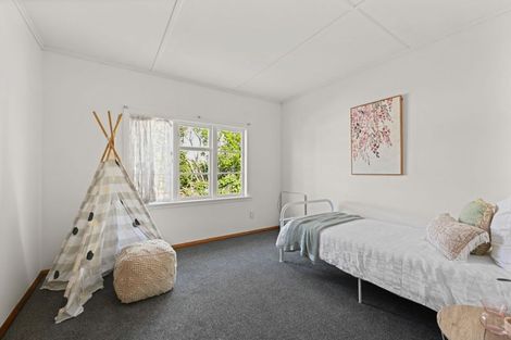 Photo of property in 16 Vardon Road, St Andrews, Hamilton, 3200