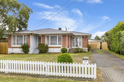 Photo of property in 21 Edinburgh Avenue, Rosehill, Papakura, 2113