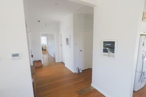 Photo of property in 50 Sheridan Terrace, Johnsonville, Wellington, 6037