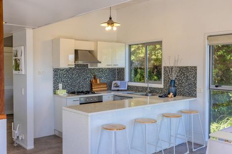 Photo of property in 15a Erua Road, Ostend, Waiheke Island, 1081