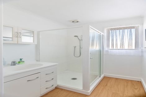 Photo of property in 1/35 Waterview Road West, Takanini, 2112